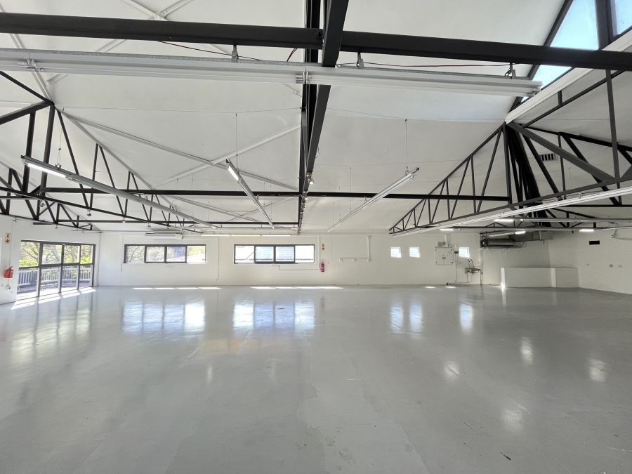 To Let commercial Property for Rent in Hout Bay Western Cape